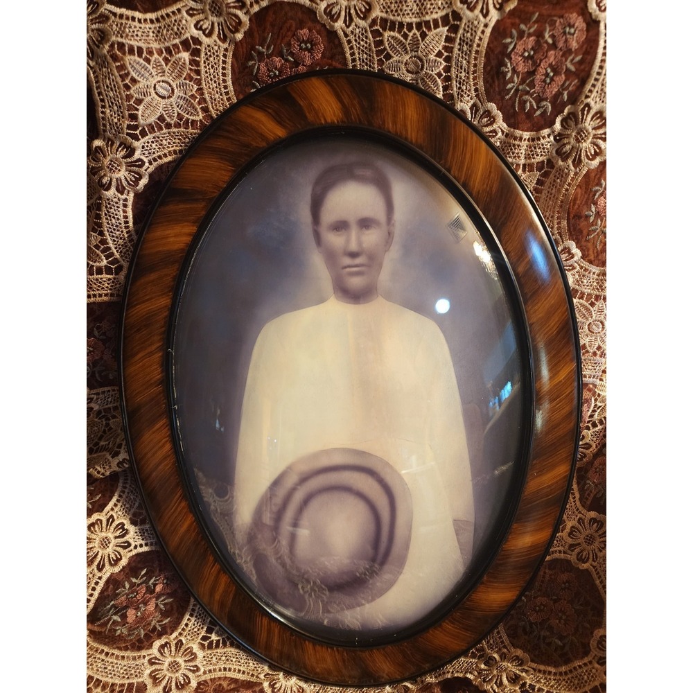 Antique faux‎ Tiger Gesso Wood Picture Frame Convex Bubble Glass Oval